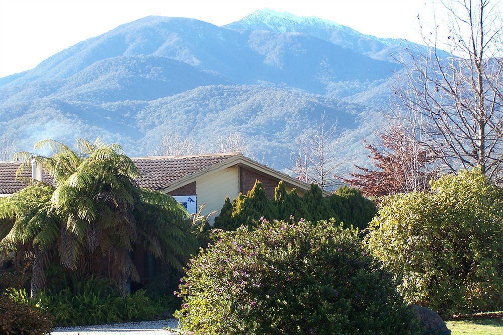 Bogong Moth Motel Mount Beauty Exterior foto
