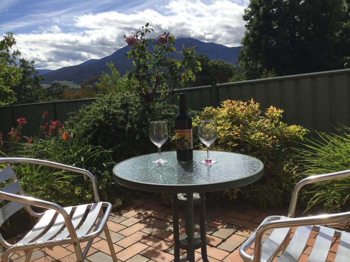 Bogong Moth Motel Mount Beauty Exterior foto