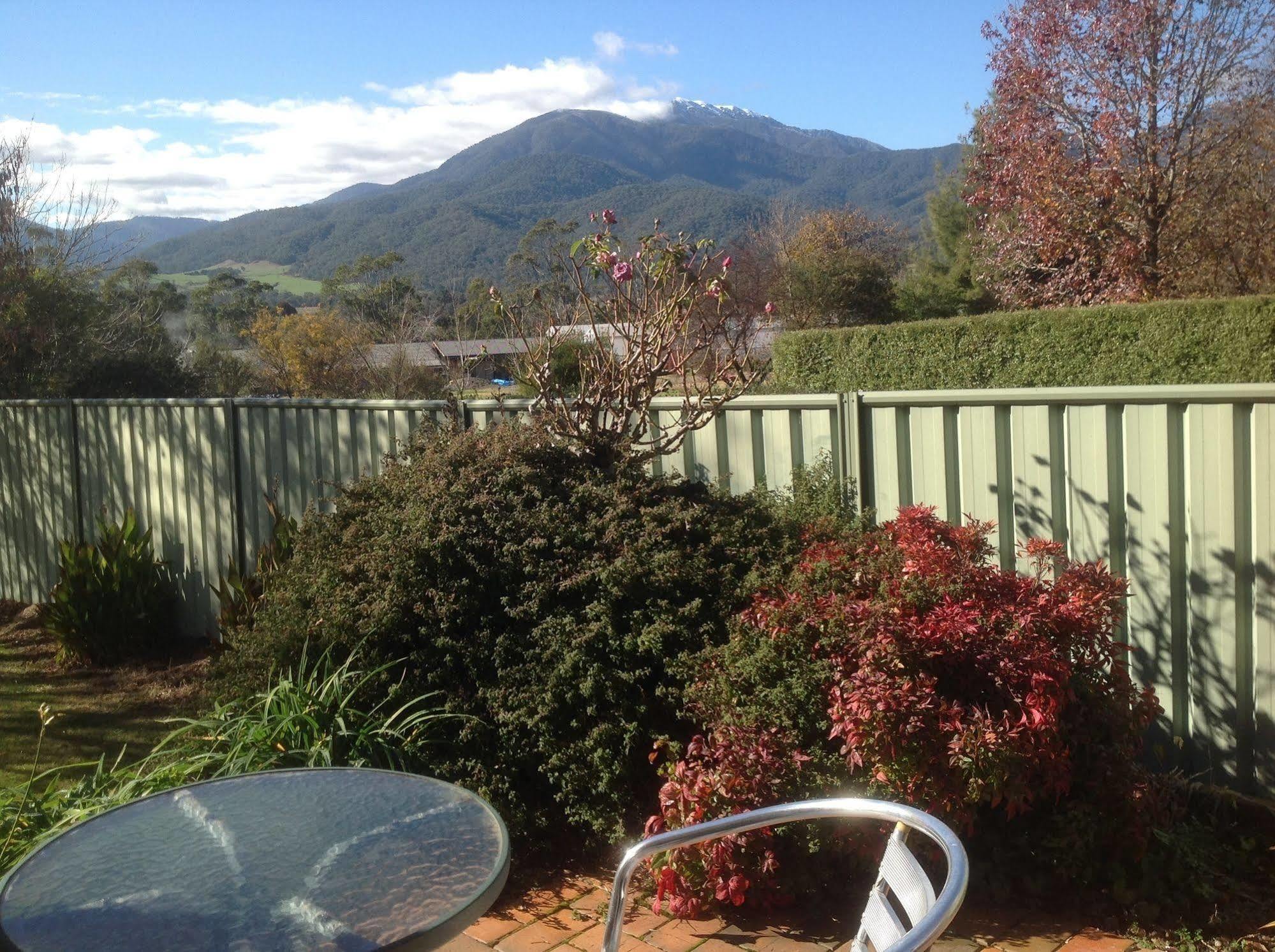 Bogong Moth Motel Mount Beauty Exterior foto